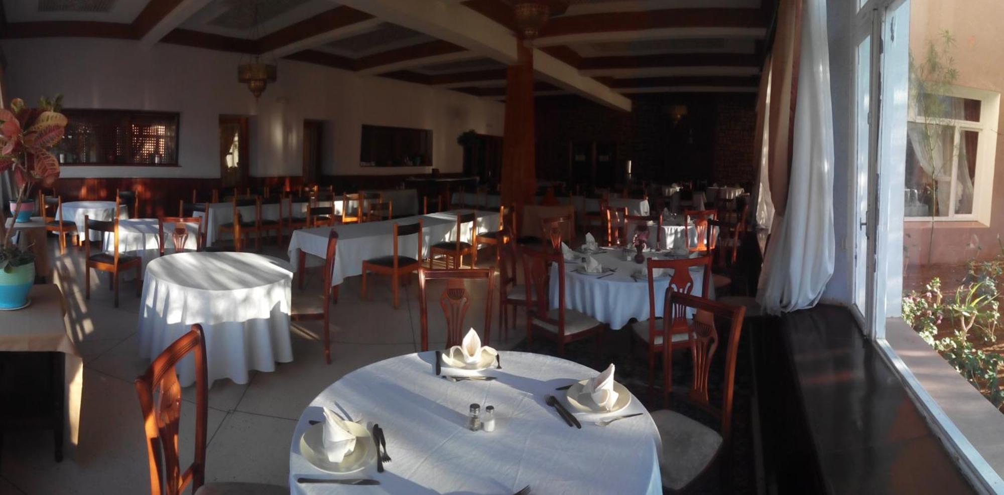 Hotel Les Amandiers 4*